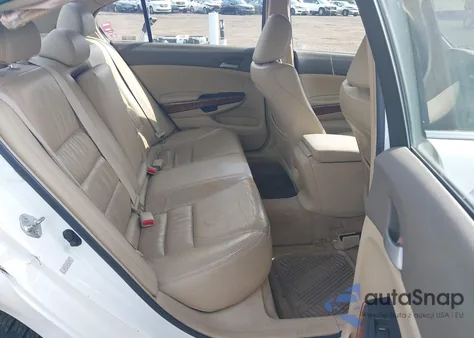 2009 Honda Accord 3.5 Ex-L from USA, damaged, VIN 1HGCP36889A043808